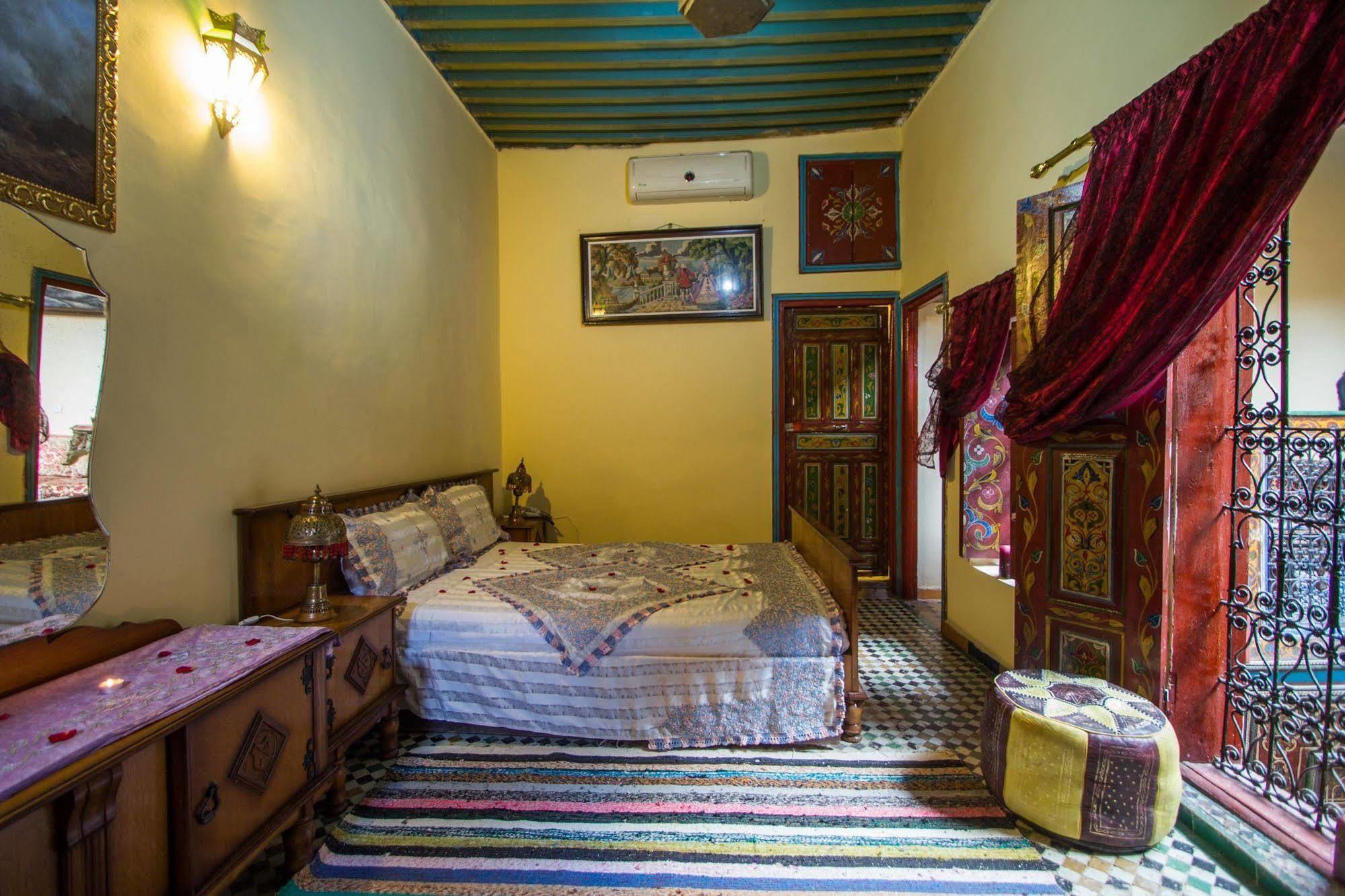 Riad La Source Bleue Fès Exteriör bild