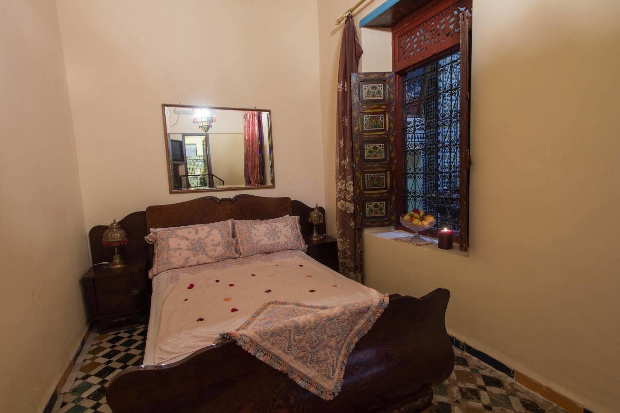Riad La Source Bleue Fès Exteriör bild